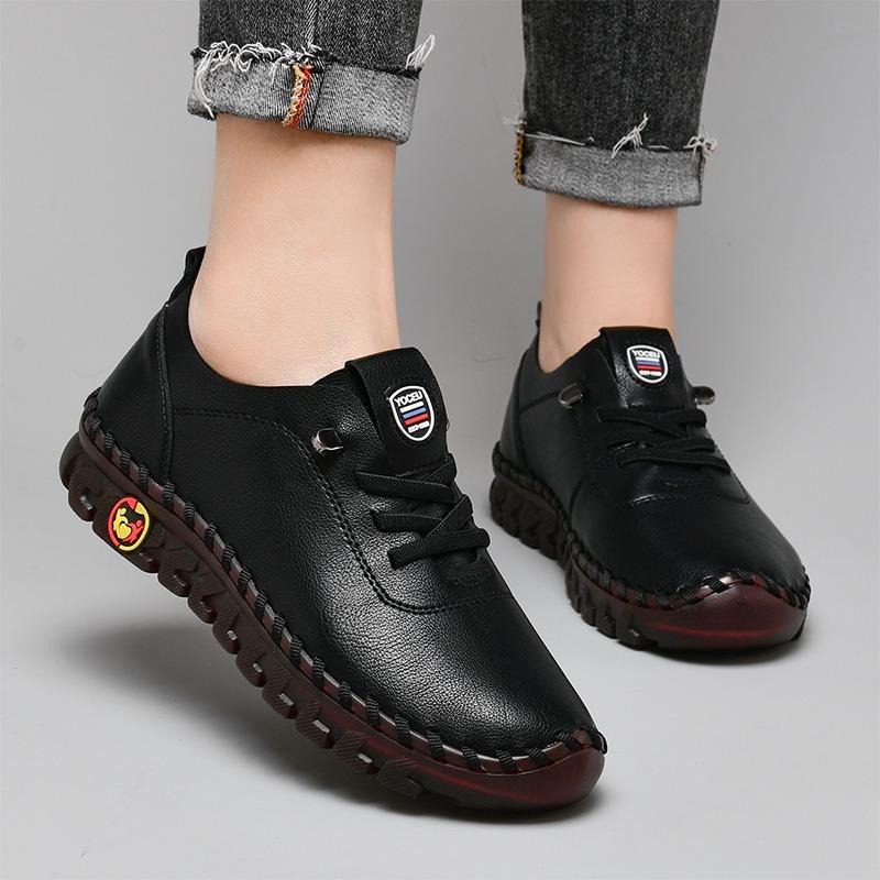 Handmade beef tendon soft-soled mother shoes women's spring and summer new flat-soled single shoes casual shoes