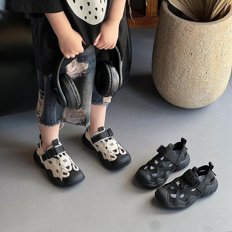 Children's sandals summer new boys and girls hollow mesh breathable sports shoes soft sole beach bag head casual versatile