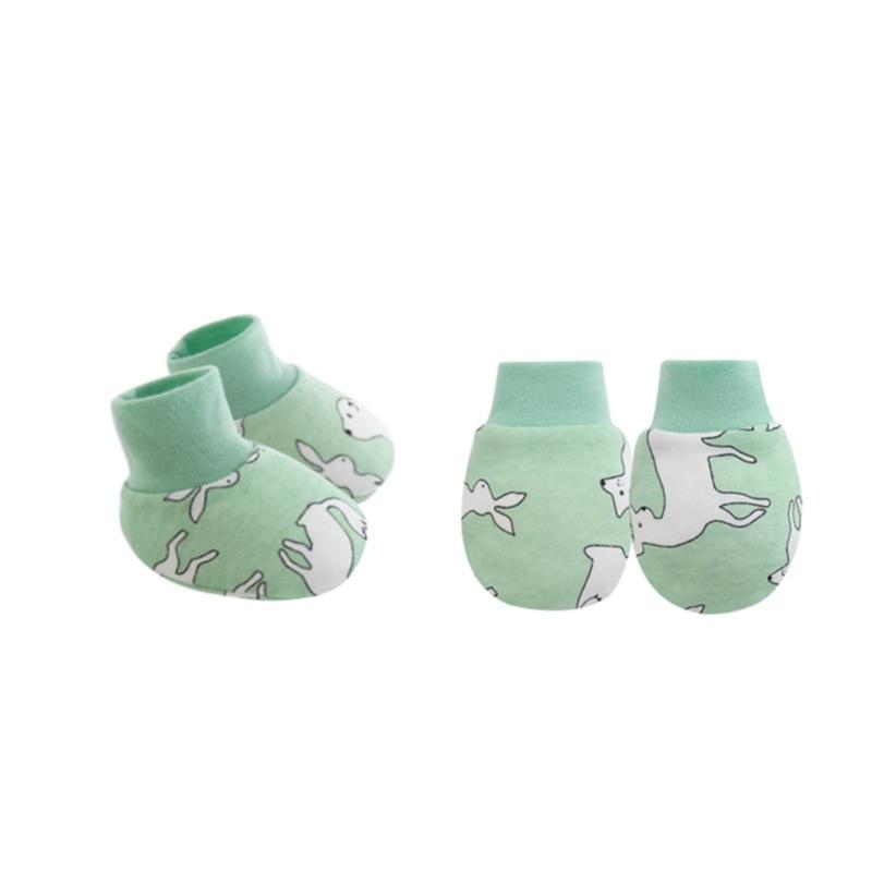 No Scratch Mittens Socks Set Toddler Mitts Baby Mittens Cotton Gloves Footwear Baby Breathable Gloves for Boys Girls