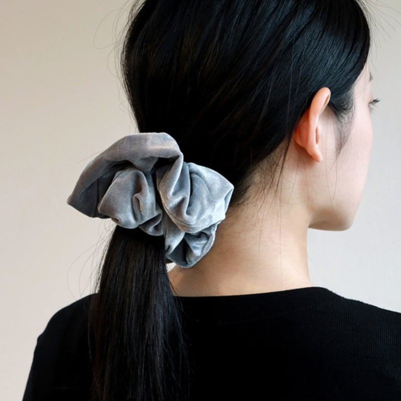 Less is more Velvet Scrunchie_7 colors