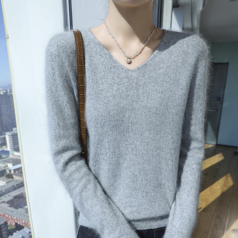 New Seamless Mink Velvet V-Neck Cashmere Sweater for Women - Loose Fit, Solid Color, Short Pullover Knitwear for Autumn and Winter