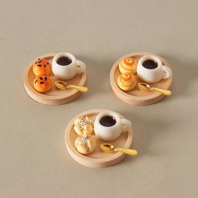 Bebek ve Peluş Oyuncaklar – Oyuncak bebek evleri ve aksesuarları