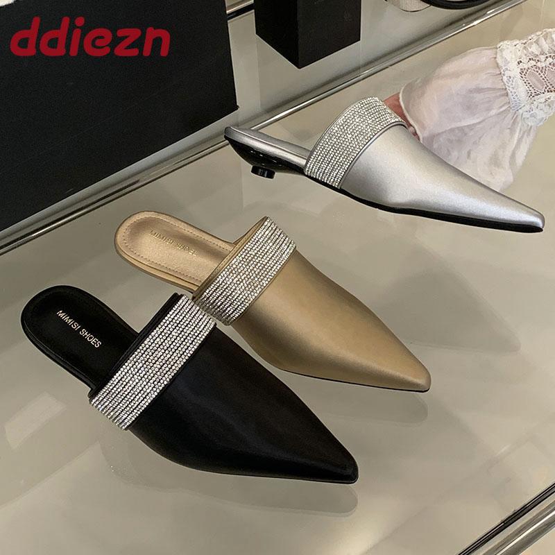 Fashion Luxury Fashion Rhinestones Ladies Low Heel Slippers Shoes 2025 New Female Slides Wedges Slippers Shoes For Women Sandals Mules