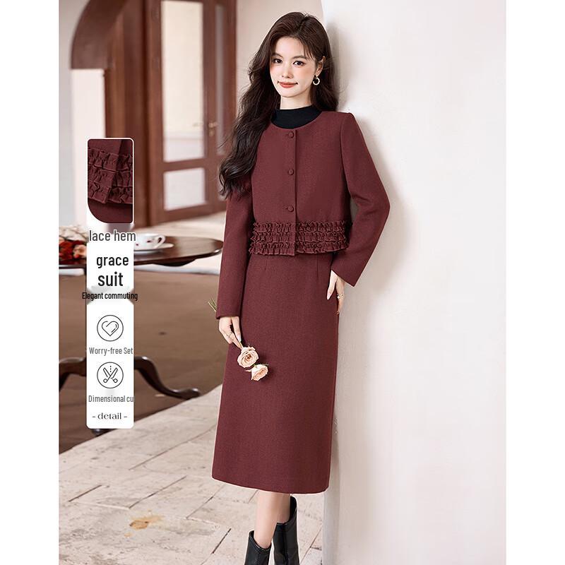 

Lace Hem Winter Suit Set M