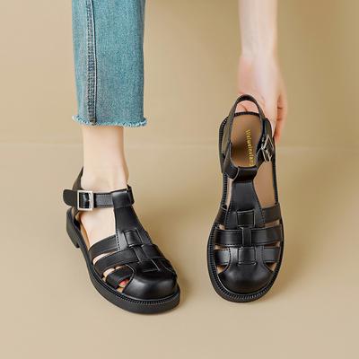 Fashion Large Size 43 Flat-soled Retro Genuine Leather Hollow Baotou Sandals Women's 2025 New Hollow Pig Cage Women's Sandals