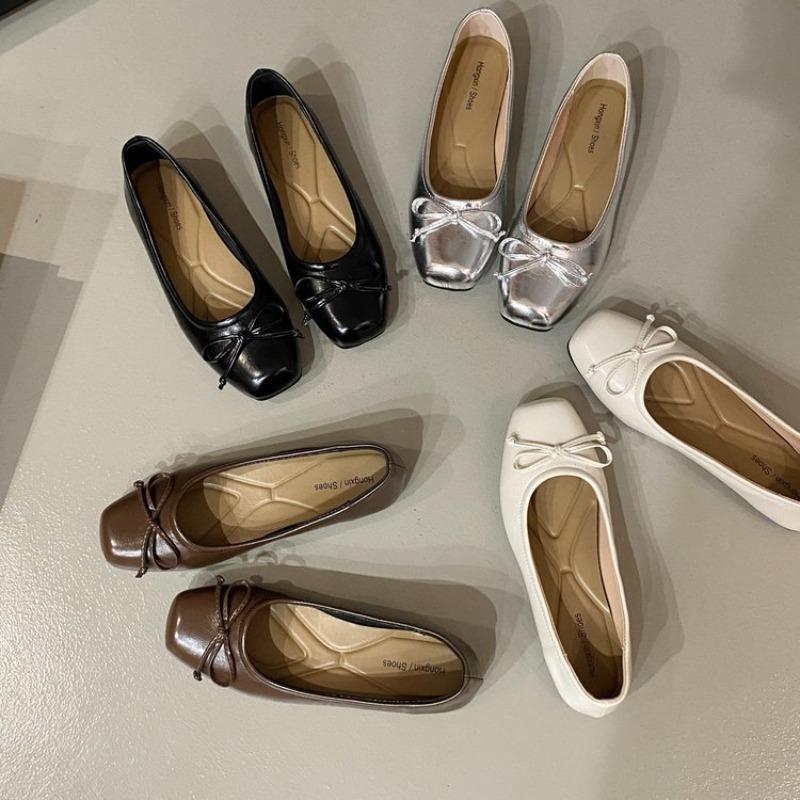 Fashion Silver Single Shoes Female Summer 2025 New Square Head Leather Shoes for Women Lightweight Comfortable Loafers Sapatos Femininos