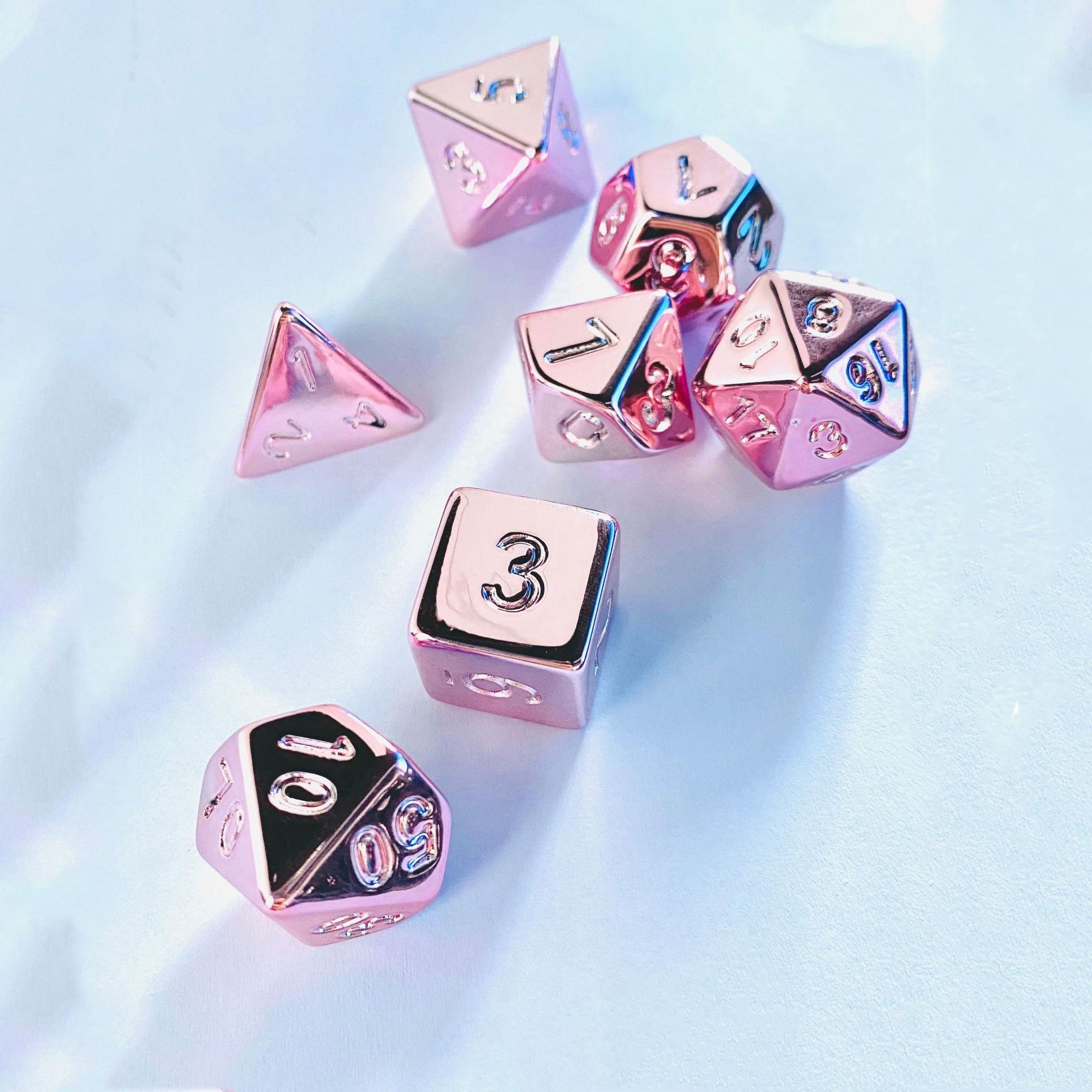 

7 шт./лот, многогранные игральные кости из смолы D&D D4 D6 D8 D10 D% D12 D20, многогранные игральные кости TRPG, настольные игры 218