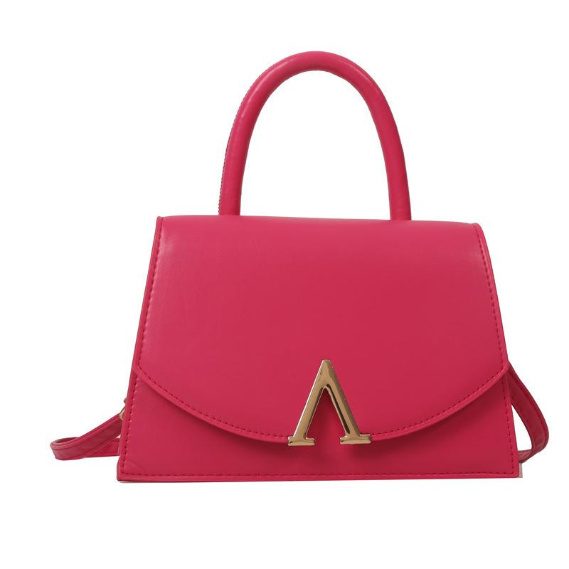 

Autumn and winter retro small bag women s bag 2024 new trendy fashion foreign style ins messenger bag retro shoulder armpit bag троянди рожеві кольору