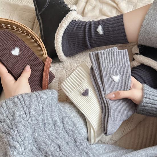 Women's Heart Pattern Mid Calf Crew Socks Ribbed Knit Boot Socks Fall Casual Soft Cozy Socks for Women Girls
