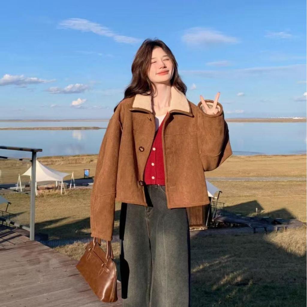 Double-Sided Women's Faux Suede and Lambswool Jacket - Fall/Winter 2025 Style