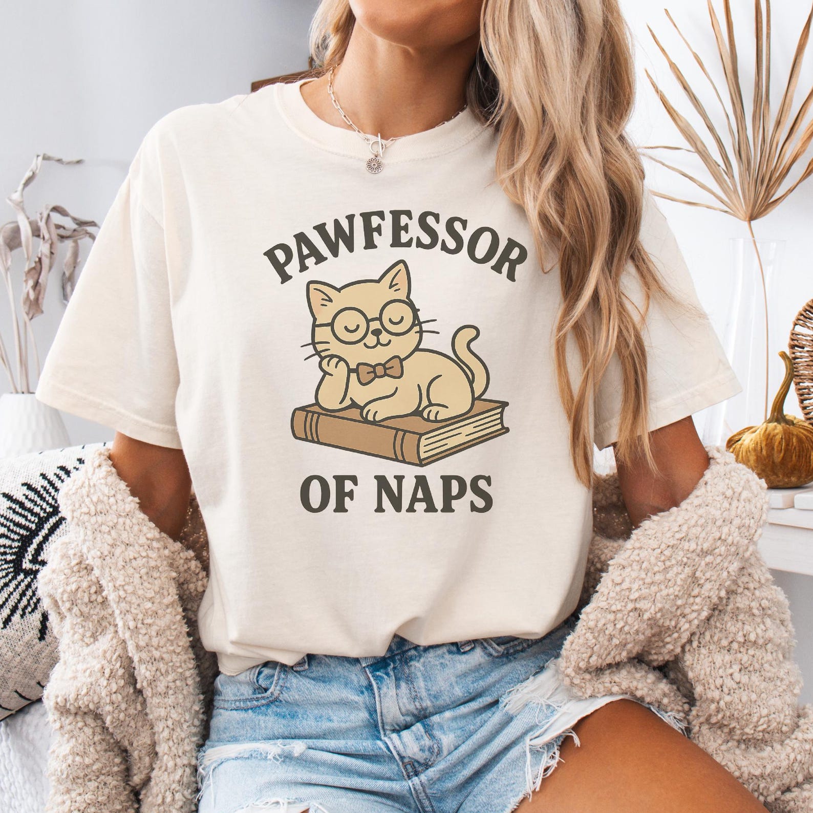 Pawfessor of Naps CaT shirt, Funny Cat Lover Tee, Comfort Colors Unisex Cat Mom Shirt, Cute Animal Pun Shirt, Cozy Nap Cat Lover Graphic Tee XL