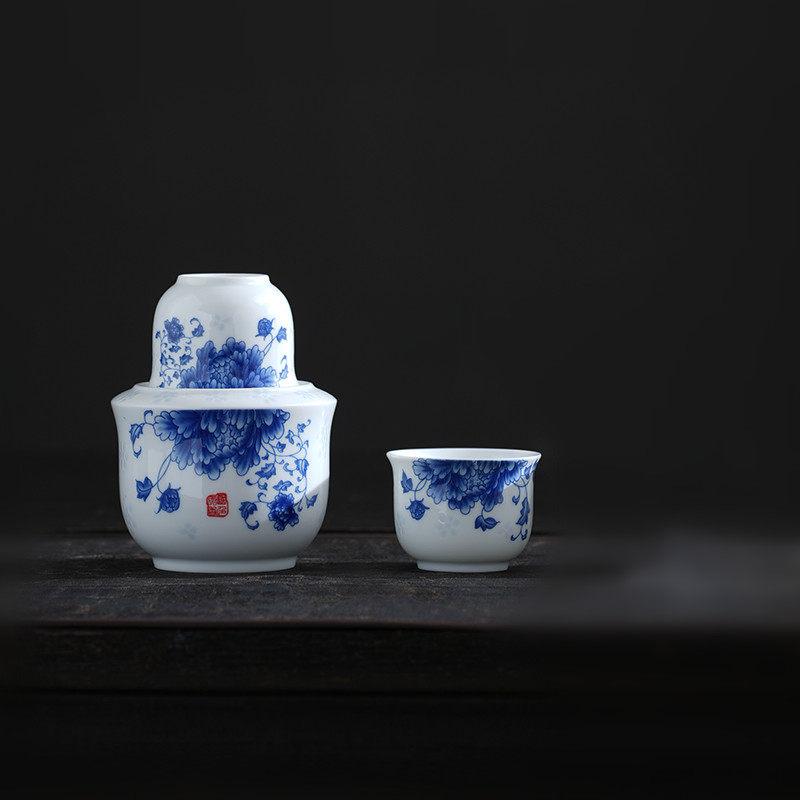 Blue & White Porcelain Ceramic Wine Warmer Set - Includes Pot and Sake Cup for Home Use