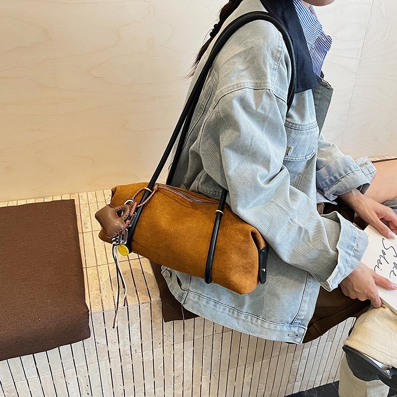 2025 High-End Damenmode Kissen-Tasche: Vielseitiger Einzel-Schultergriff für Herbst/Winter