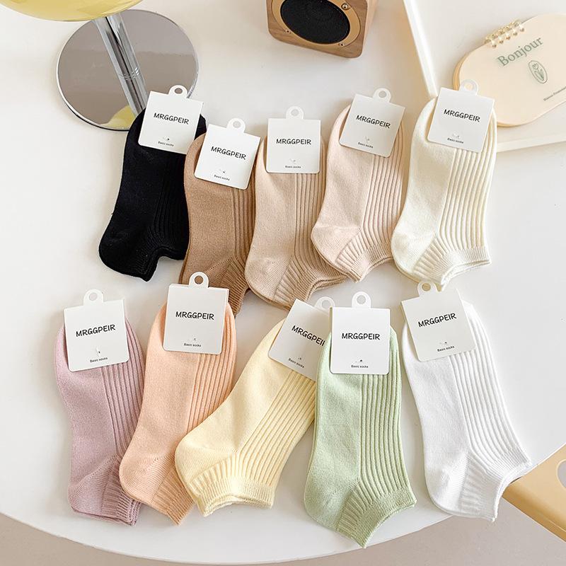 Female Spring and Summer Pure Color Pure Cotton Shallow Mouth Student Short Tube Socks