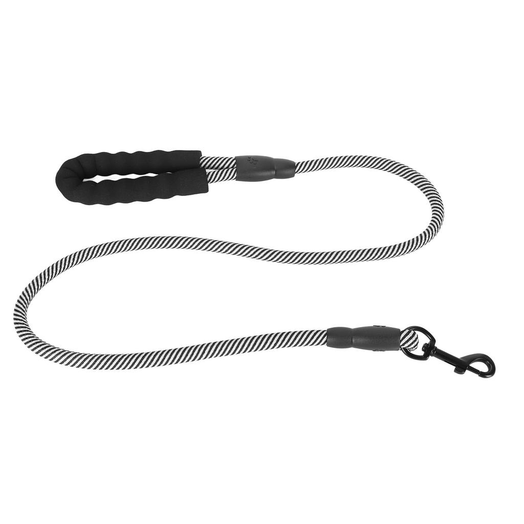 Dog Leash 360 Degree Buckle Wearable Pull Resistant Puppy Traction Rope with Padded Handle for