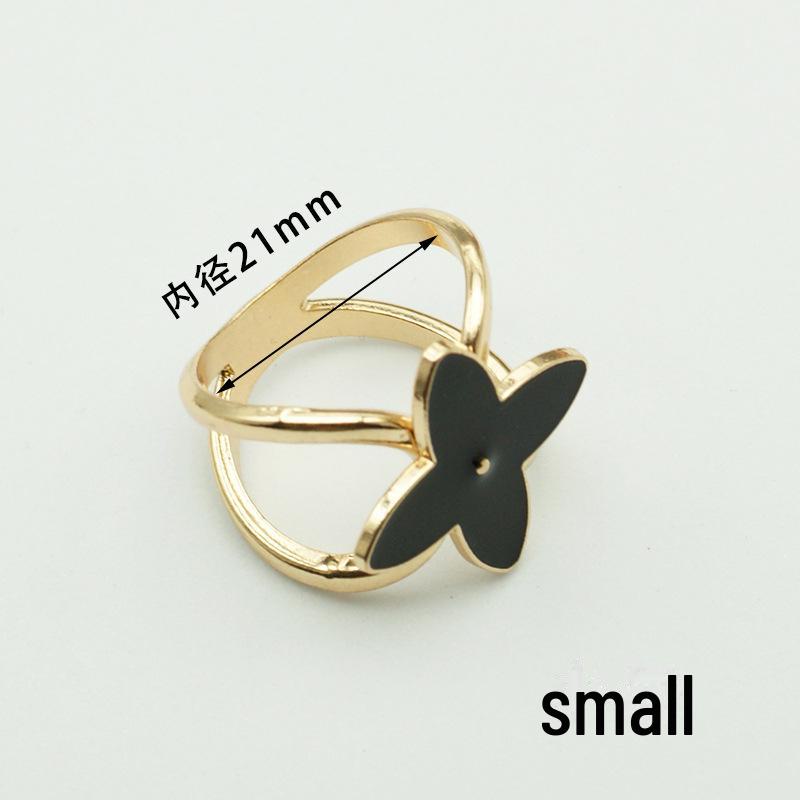 "Pearl Silk Scarf & Coat Buckle - High-End Korean Dual-Purpose Accessory"