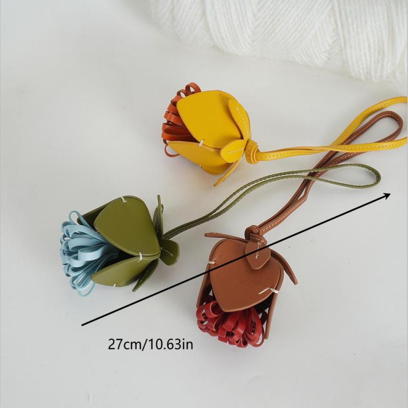 Flower Tassel Ball Bag Charm Leather Pendant Luxury  High-Grade Flower Car Pendant Decoration Bag Accessories