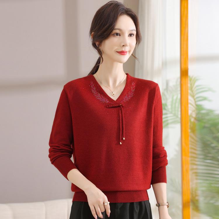 New Style of Middle-aged and Elderly Women's Autumn and Winter Sweater Base Shirt for Middle-aged Mothers