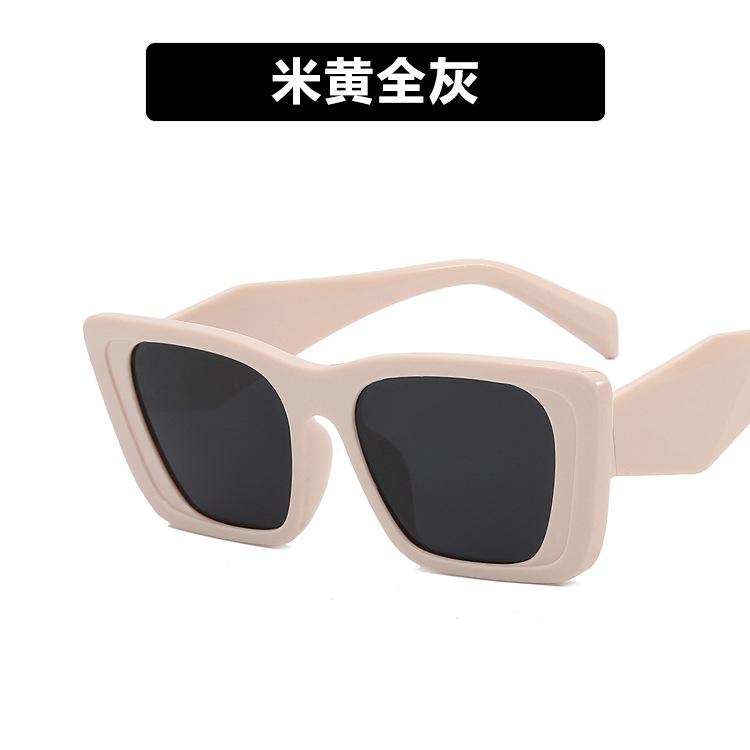 

Солнцезащитные очки для женщин, квадратные пластиковые очки, новые винтажные мужские уличные зеленые очки, летние классические фирменные дизайнерские солнцезащитные очки UV400 бежевый