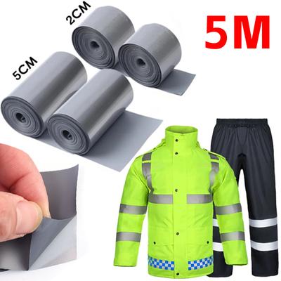 5M Reflektierende Wärmeübertragungsfolie Sicherheitsreflektoraufkleber für DIY Kleidung Tasche Schuhe Aufbügeln Sicherheitsbekleidung Zubehör 2/5cm/Rolle