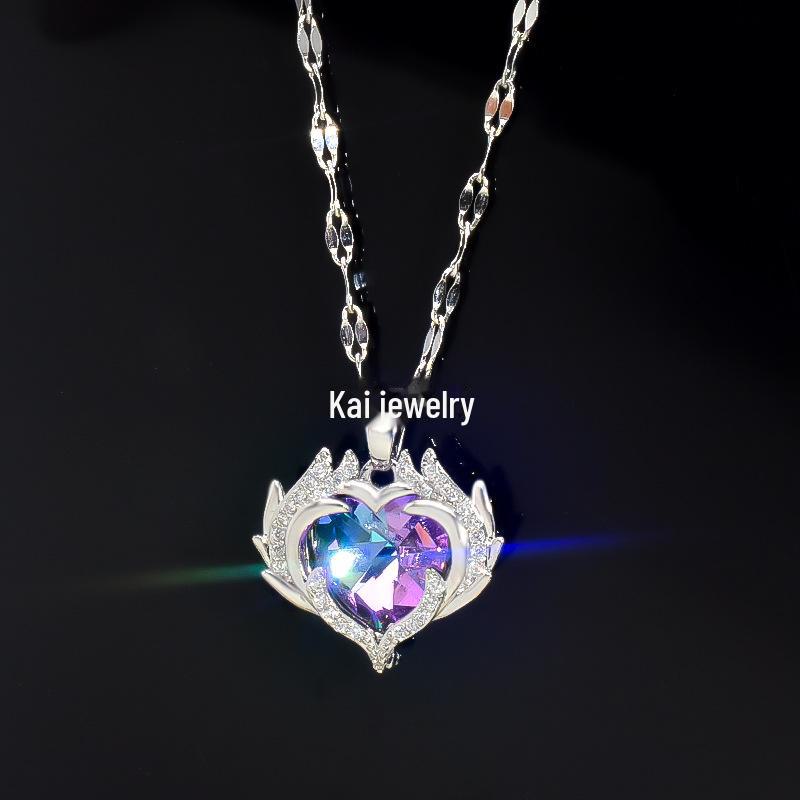 Titanium Steel Ocean Heart Necklace: Women's Light Luxury Colorful Heart Pendant