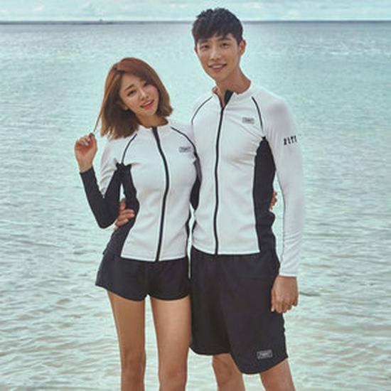 Quick-Dry Men's and Women's Long Sleeve Diving Suit - Split Design for Snorkeling, Surf, and Warmth Protection