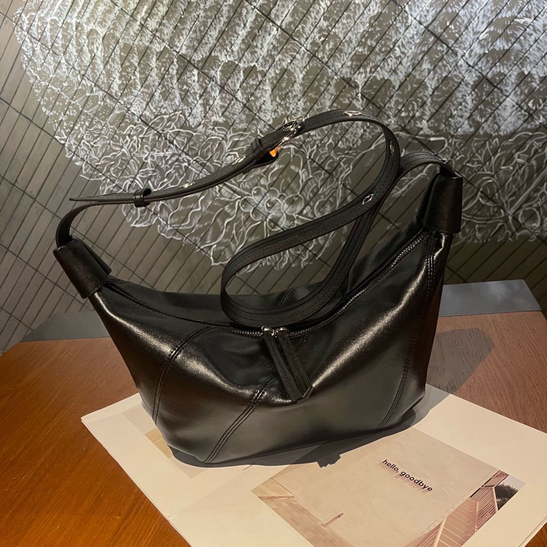 

Первый слой коровьей кожи 2025 весна новая кожа легкая роскошь высокое чувство нишевая мода сумка на одно плечо кроссбоди подмышечная женская 38*11*15cm чёрный