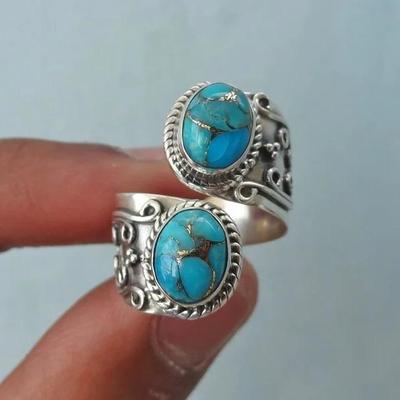 Bague Exagérée Rétro pour Femme avec Gravure de Fleurs