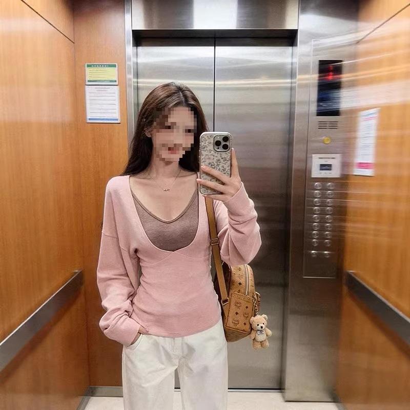

Spicy Girl Two-Piece Style Slimming Base Layer Top - Women s Autumn/Winter Waist-Cinched Trendy Design M