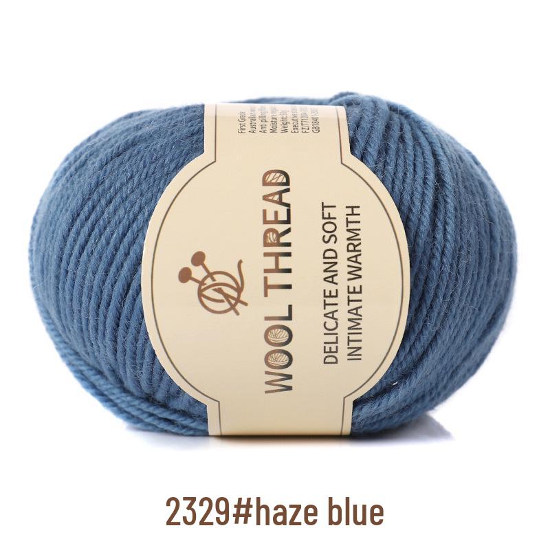 Medium-Thick Cashmere Wool Yarn for Hand-Knitted Baby and Child Scarves and Sweaters, with Knitting Needles.