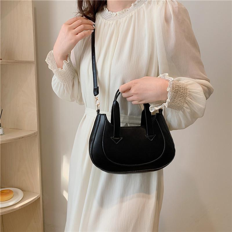 Chic Spring 2024 Casual Shoulder Bag Vintage Fashion Handbag For Women