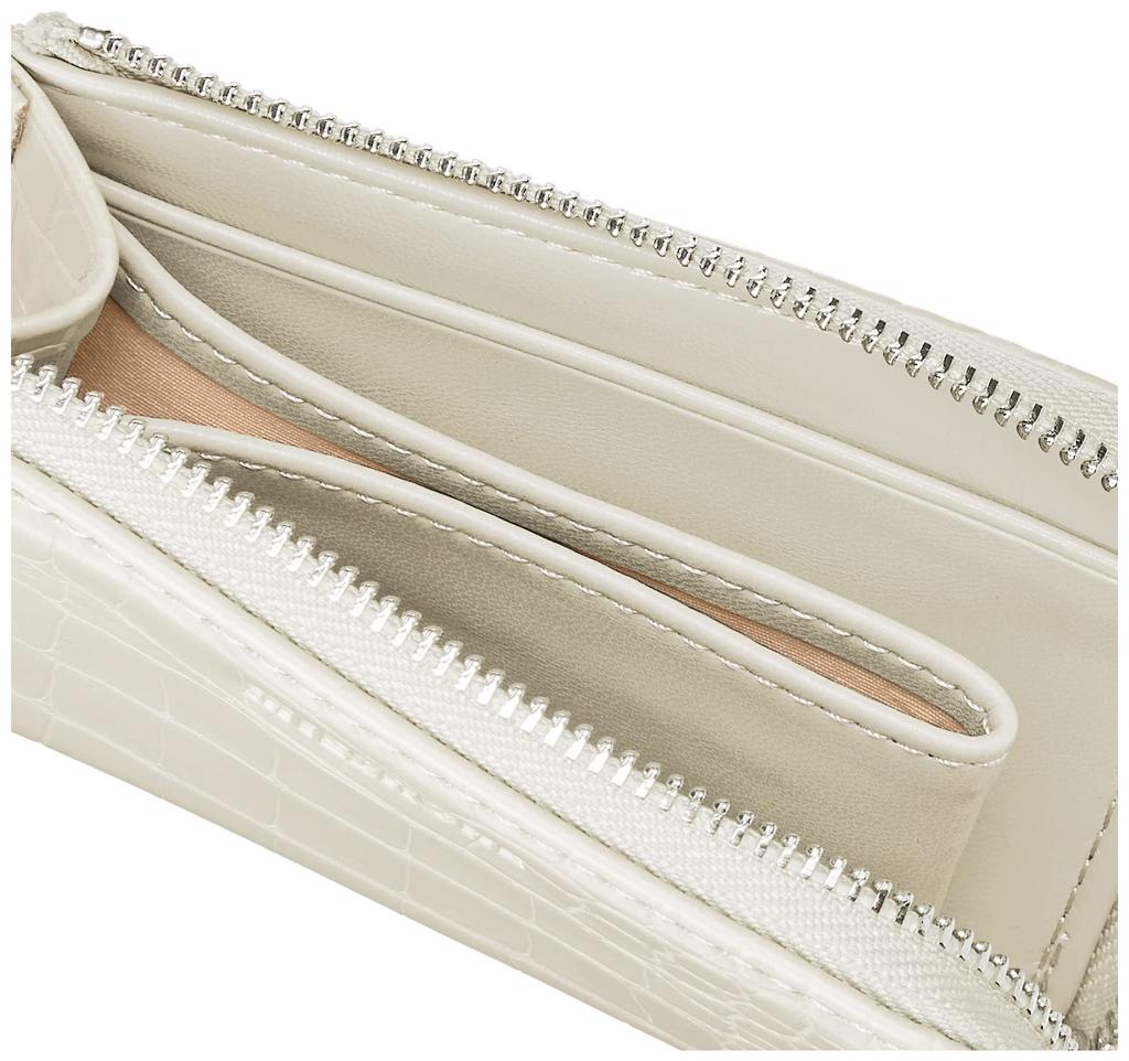 Sustainable leather card case