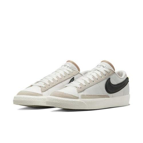 

Nike Blazer Low 77 SE Moving Company DV0798-100 EU 43 чорний/білий