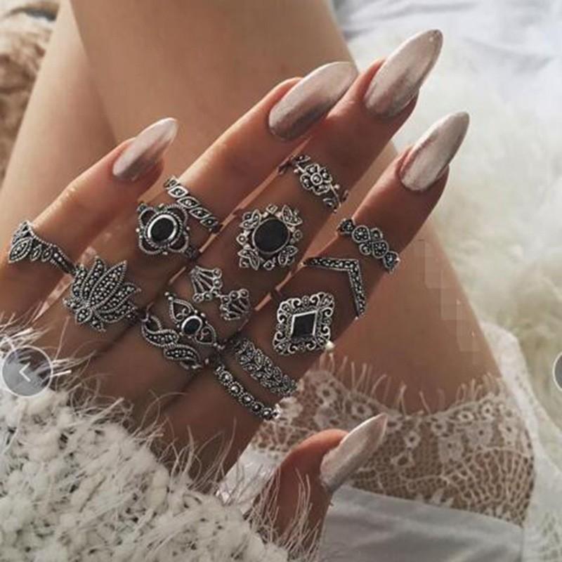 Fashion jewelry Vintage carved sun feather cross black gemstone ring multi-piece set set