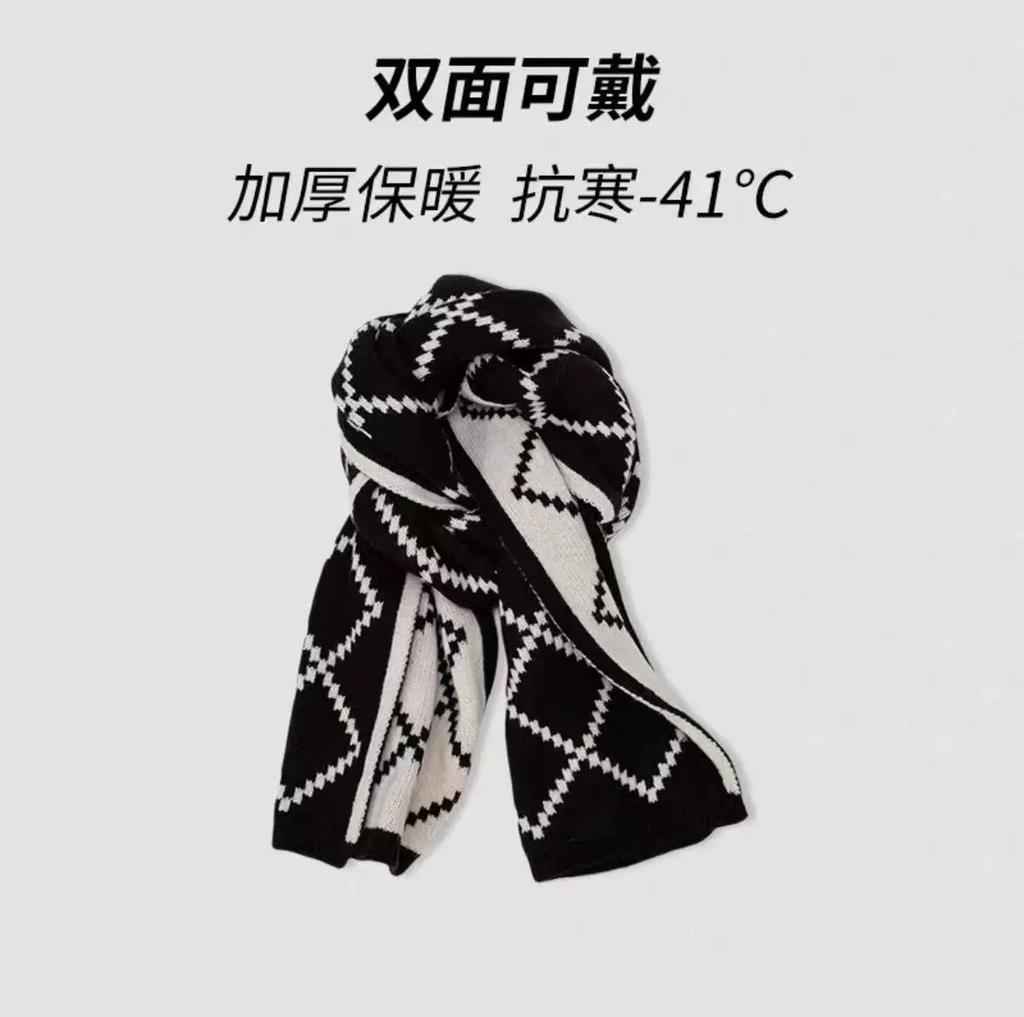 Winter retro double-sided wool scarf, thickened scarf, warm and versatile new rhombus plaid scarf for women