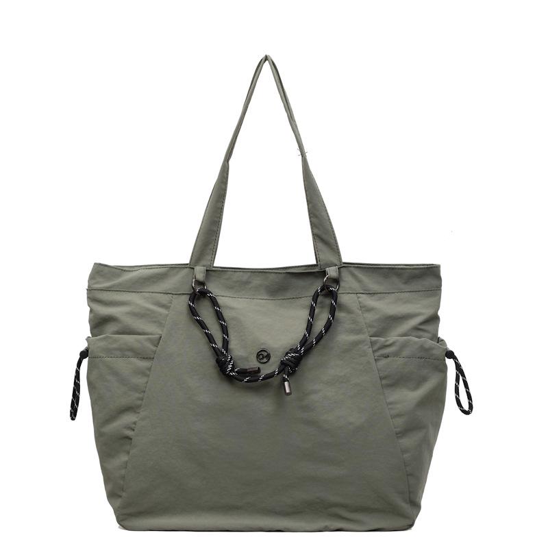 

Минималистичная женская сумка-тоут Осень/Зима: Легкая, Универсальная Наплечная Сумка для Повседневных Поездок зелёный