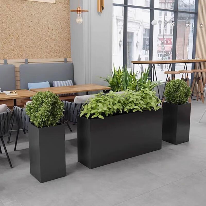 Junyue Outdoor Iron Art Planter