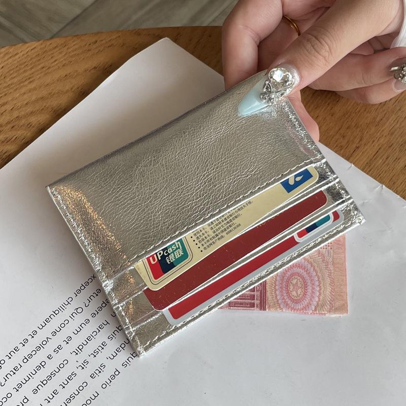 Exquisite Ladies' Crackle Leather Ultra-Thin Card Holder – Cute, High-End Mini Case for Cards and Driver's License