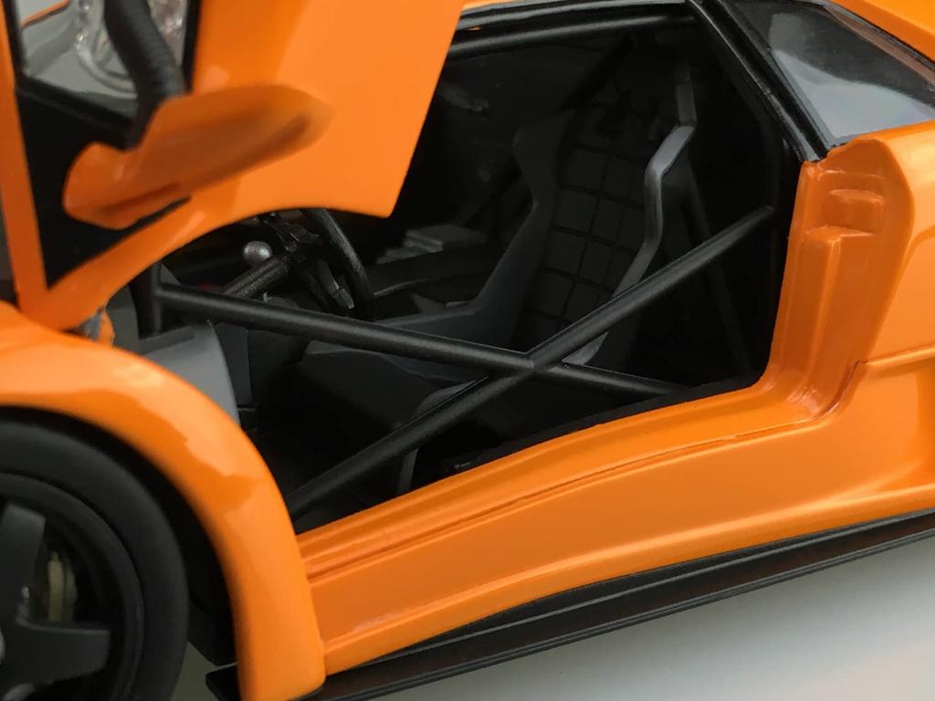 Aoshima Bunka Kyozaisha Seria Supercar Lamborghini Diablo GTR Plastic Model Molding Culoare 1/24 No.20 '99