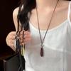 Elegant Minimalist Water Drop Pendant Necklace for Women - High-End Clavicle Chain, Fashionable & Versatile Accessory