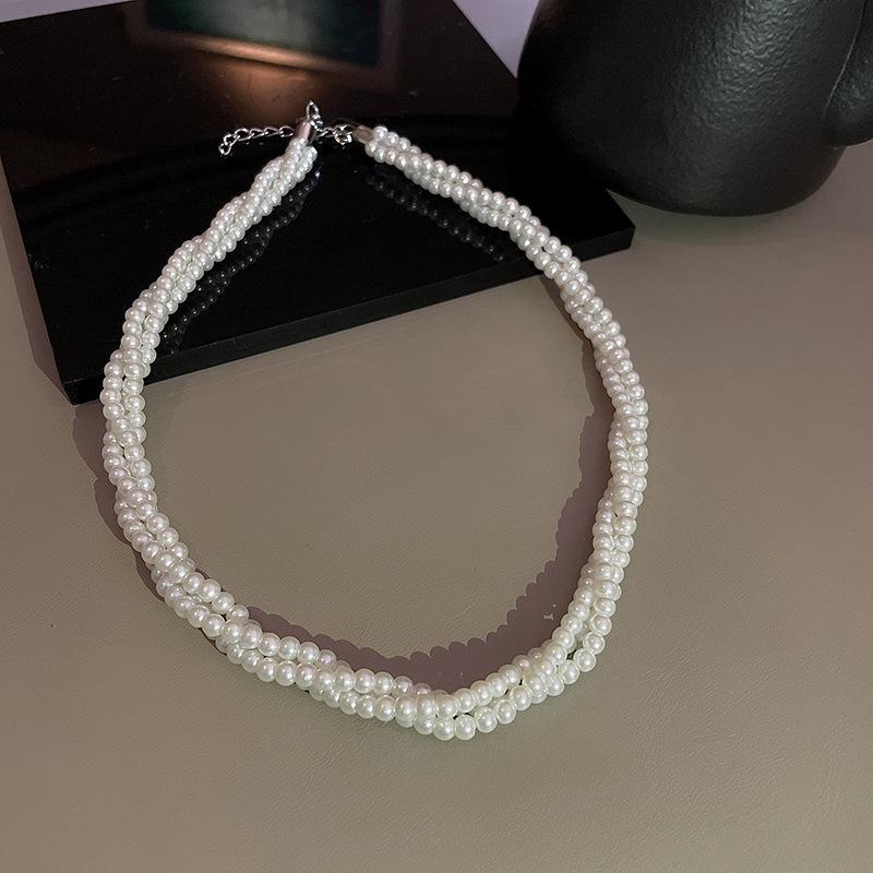French Retro Temperament Baroque Pearl Necklace Women's Elegant Versatile Collarbone Chain Light Luxury Necklace