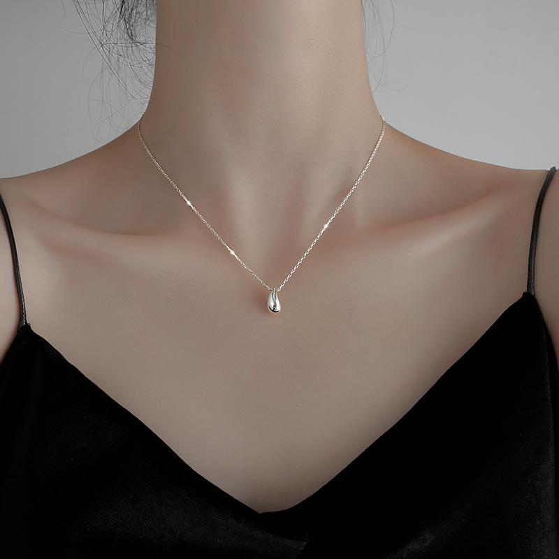 French Water Drop Pendant Necklace Female Niche Ins Style Korean Version Simple Light Luxury High Sense Fashion High Grade Collarbone Chain