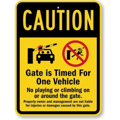 Automatic Gate Timed For One Vehicle Caution Aluminum Weatherproof Sign pAluminum 20x30cm（7.8x11.8inch）