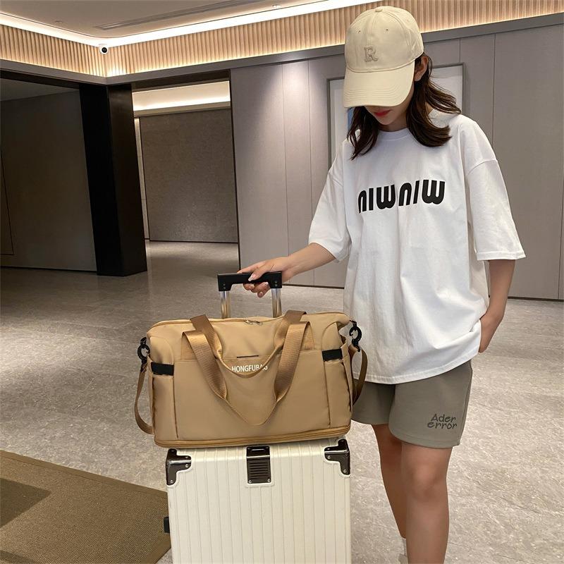 New large-capacity travel bag tote bag, fresh and versatile for men and women, a must-have tote bag when going out