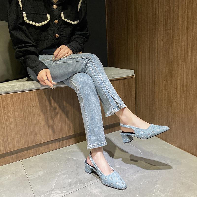 Mode 2025 neu Spitzpumps für Damen Rücken hohl Halbkopf Einzelschuhe Mode Vielseitige Freizeitschuhe Absätze