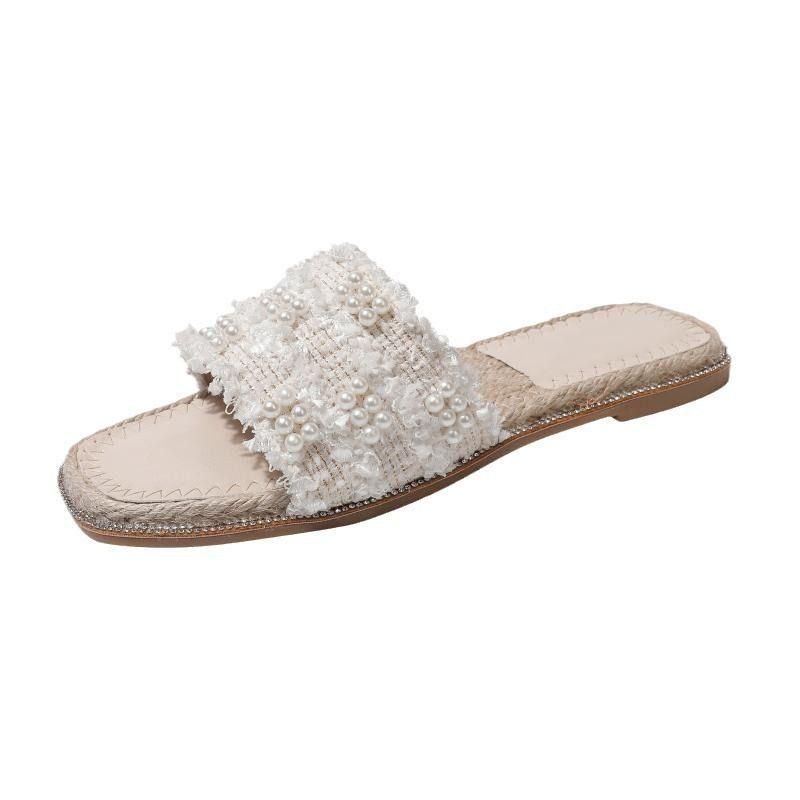 Summer 2025 new cool slippers women's summer wear fashionable flat bottom out one-word drag pearl simple large size shoes