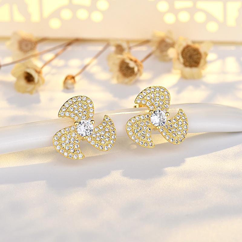 925 Sterling Silver Cross Stud Earrings For Women High Quality Exquisite Student Girlfriend Jewelry Accessories Heart GiftGood product