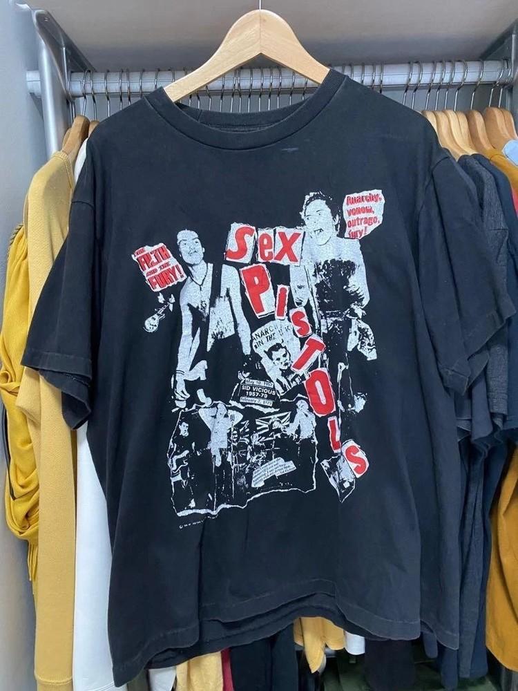 Hot T shirt Black 90#039;s Sex Pistols Gift For Fans Unisex S5XL Unisex T-Shirt S