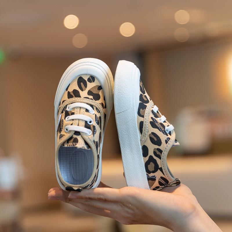 2024 Autumn New Trendy Children Anti Slip Canvas Shoes Fashion Soft Soled Kids Casual Versatile Shoes Designer Running Sneakers