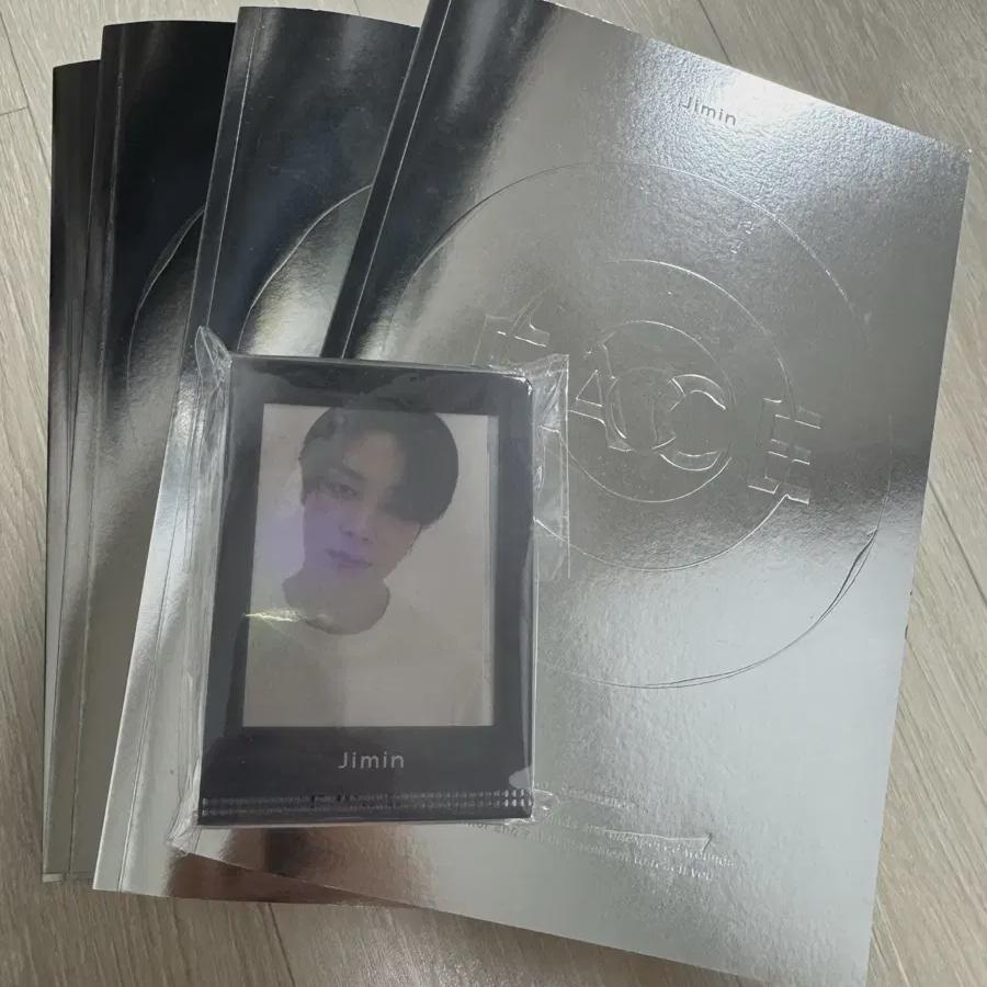

BTS Альбом с фотографиями Чимина + Фотокарточка+бонус